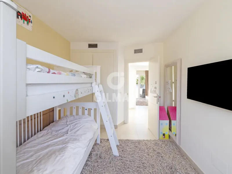 Penthouse in Estepona Este - Málaga