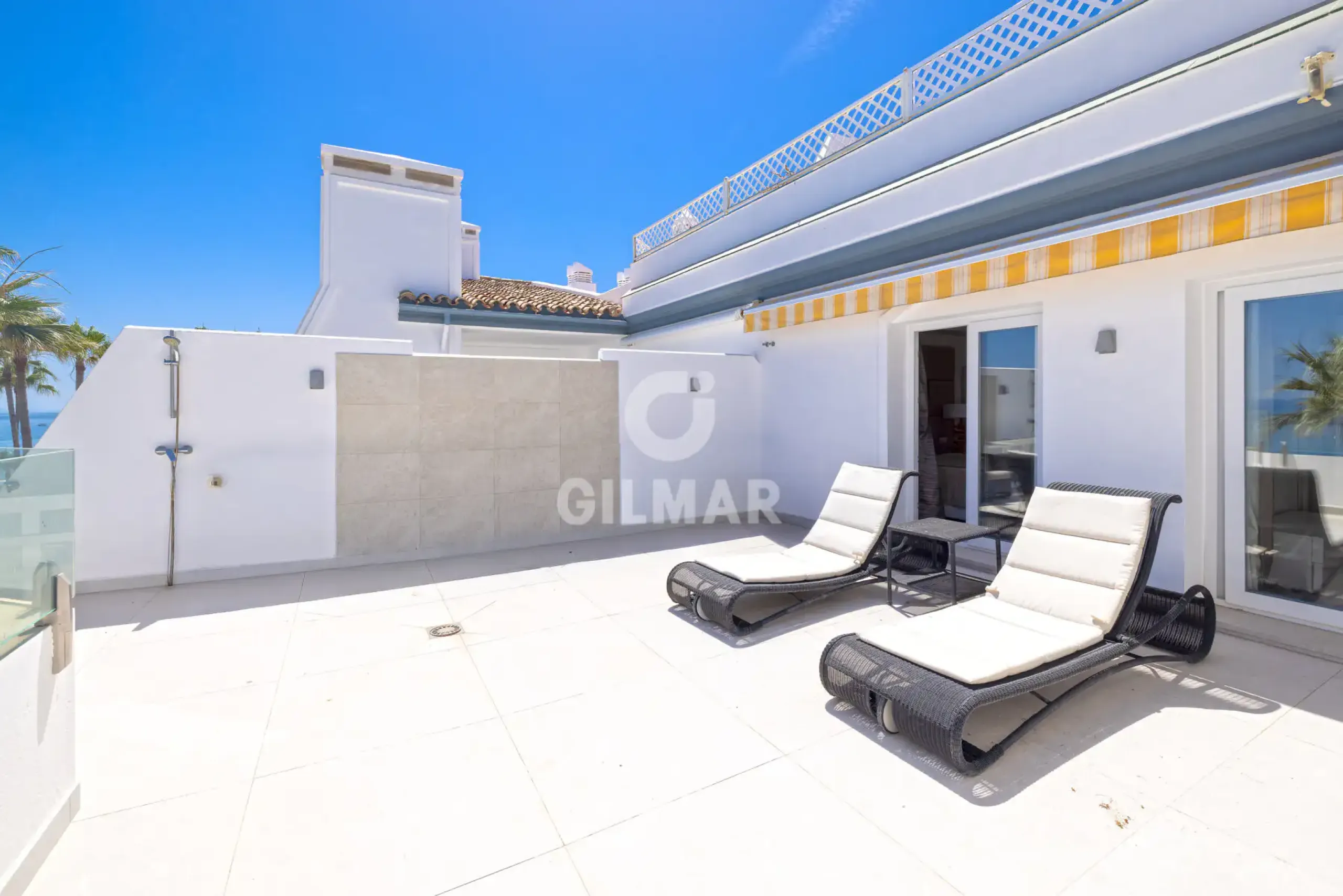 Penthouse in Estepona Este - Málaga