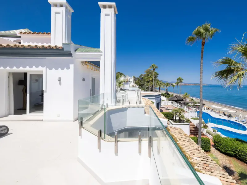 Penthouse in Estepona Este - Málaga