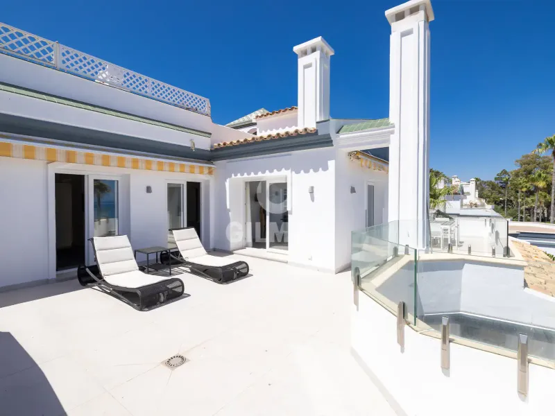 Penthouse in Estepona Este - Málaga