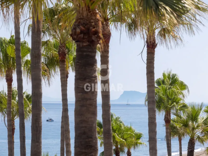 Penthouse in Estepona Este - Málaga