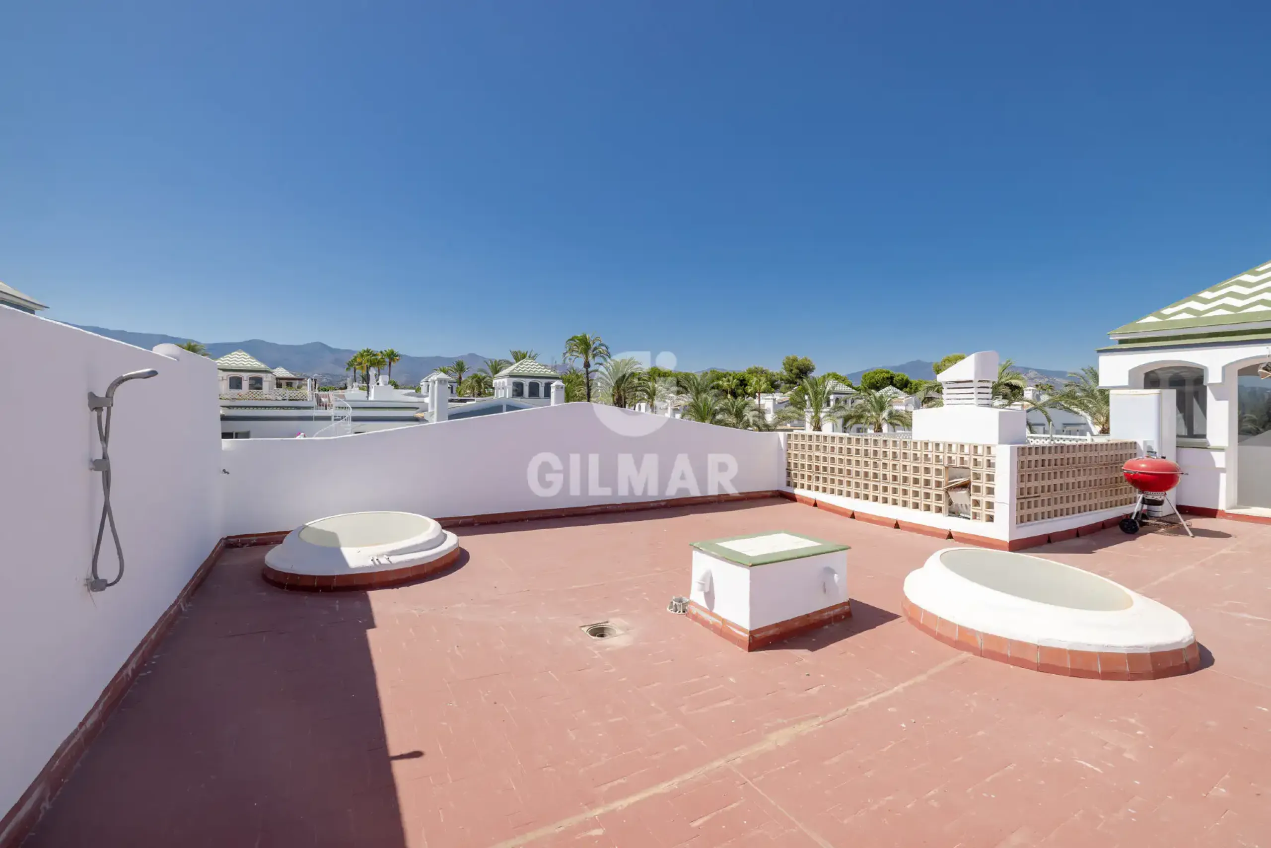 Penthouse in Estepona Este - Málaga