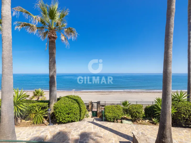 Penthouse in Estepona Este - Málaga