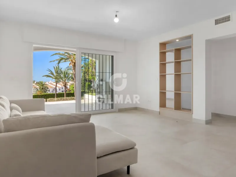 Apartment in Nueva Andalucía - Málaga