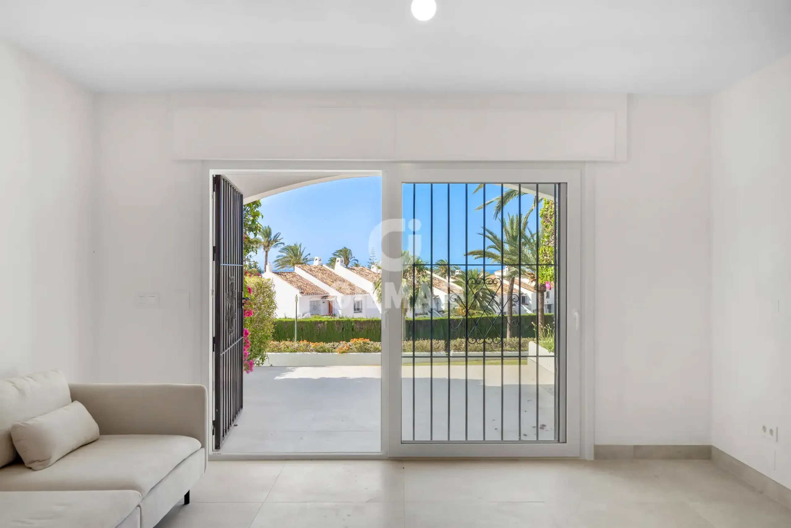 Apartment in Nueva Andalucía - Málaga