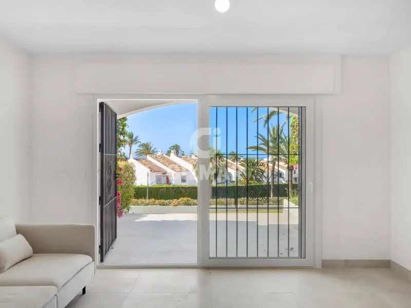 Apartment in Nueva Andalucía - Málaga