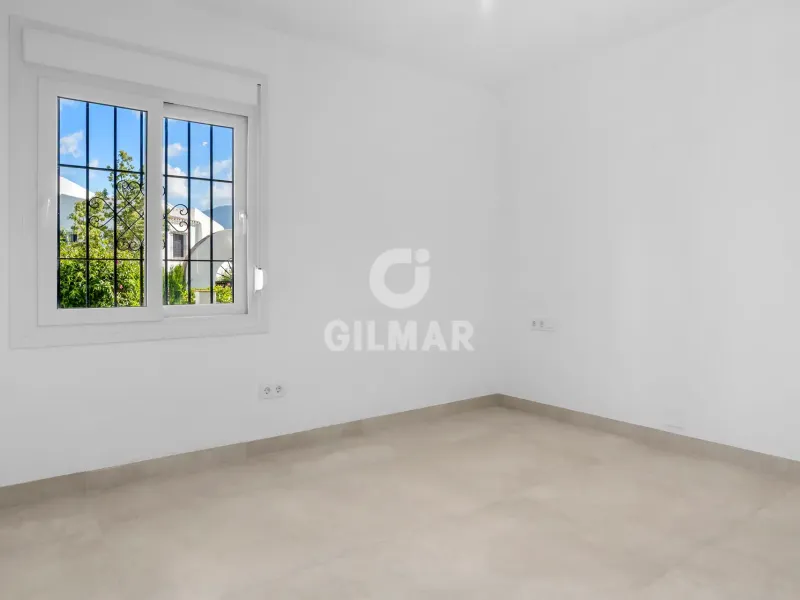 Apartment in Nueva Andalucía - Málaga