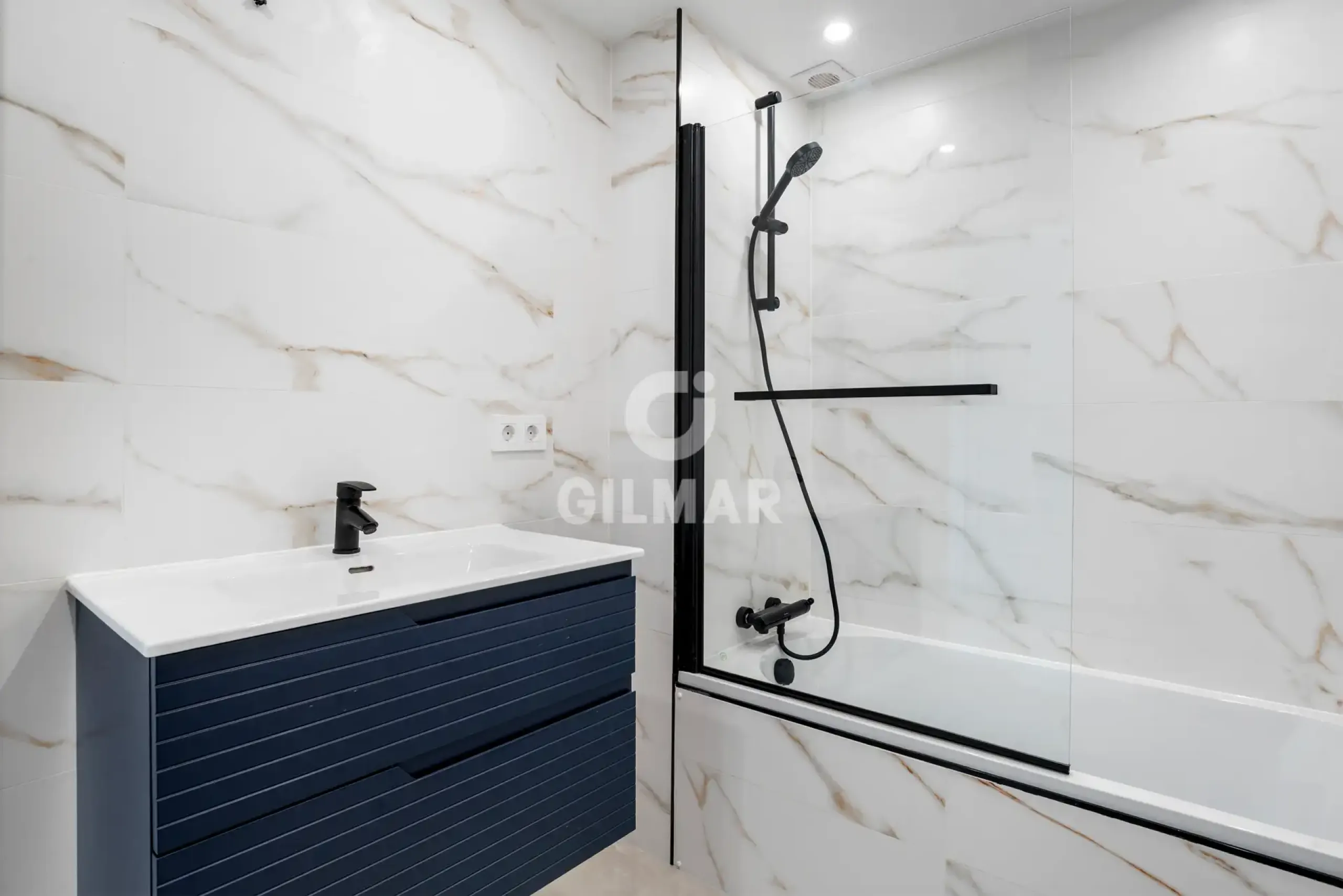 Apartment in Nueva Andalucía - Málaga
