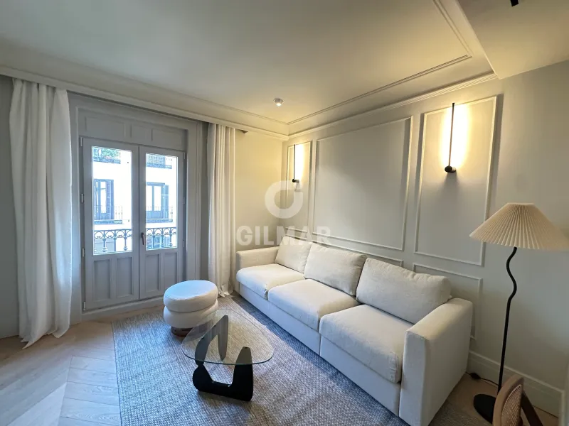 Apartment in Cortes - Madrid