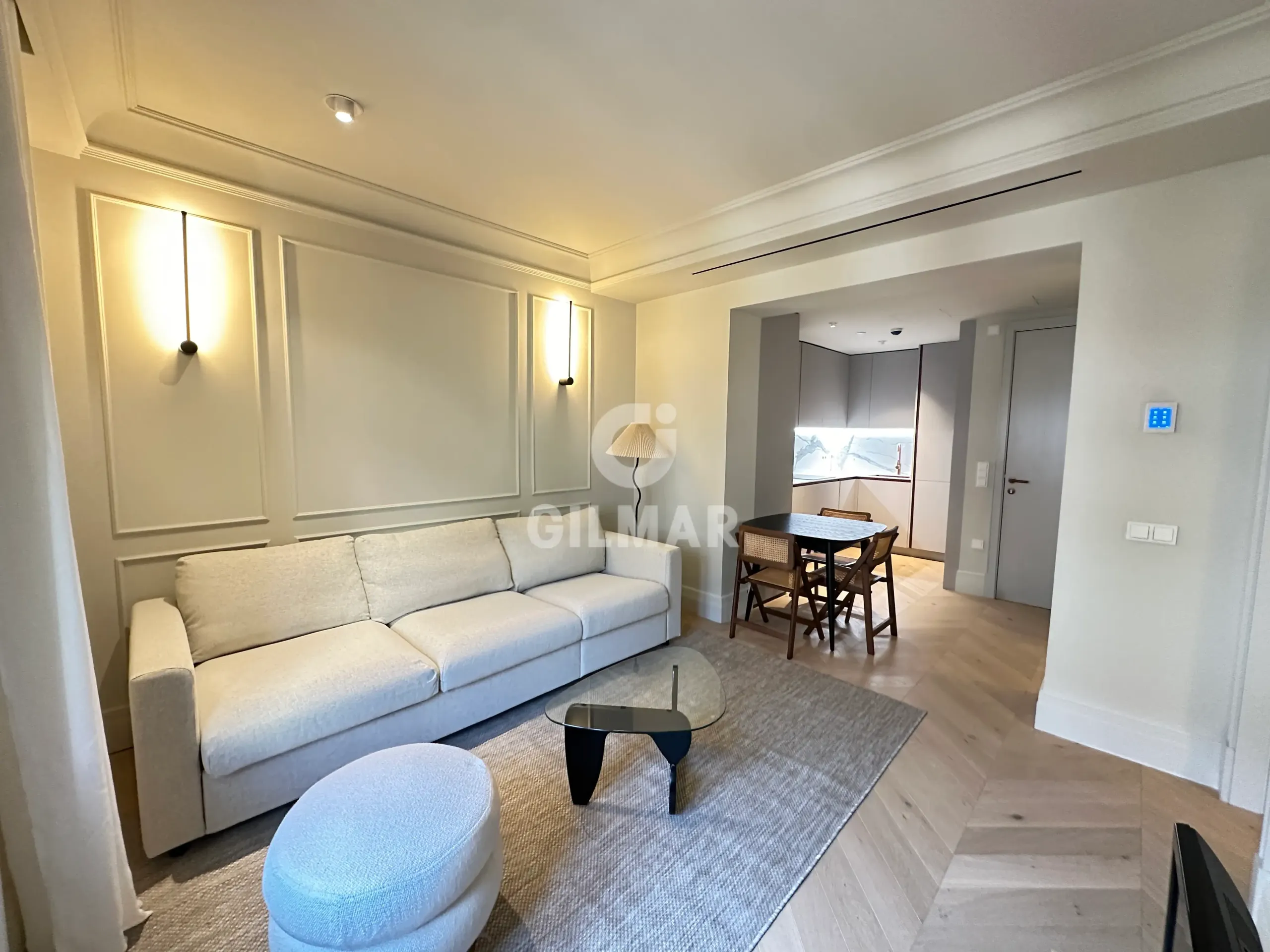 Apartment in Cortes - Madrid