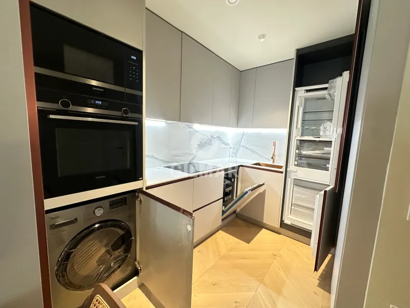 Apartment in Cortes - Madrid
