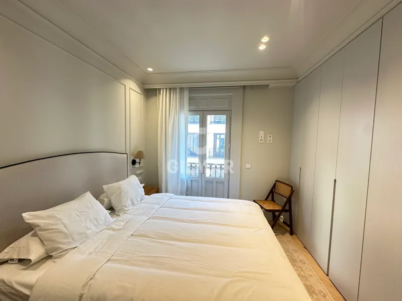 Apartment in Cortes - Madrid