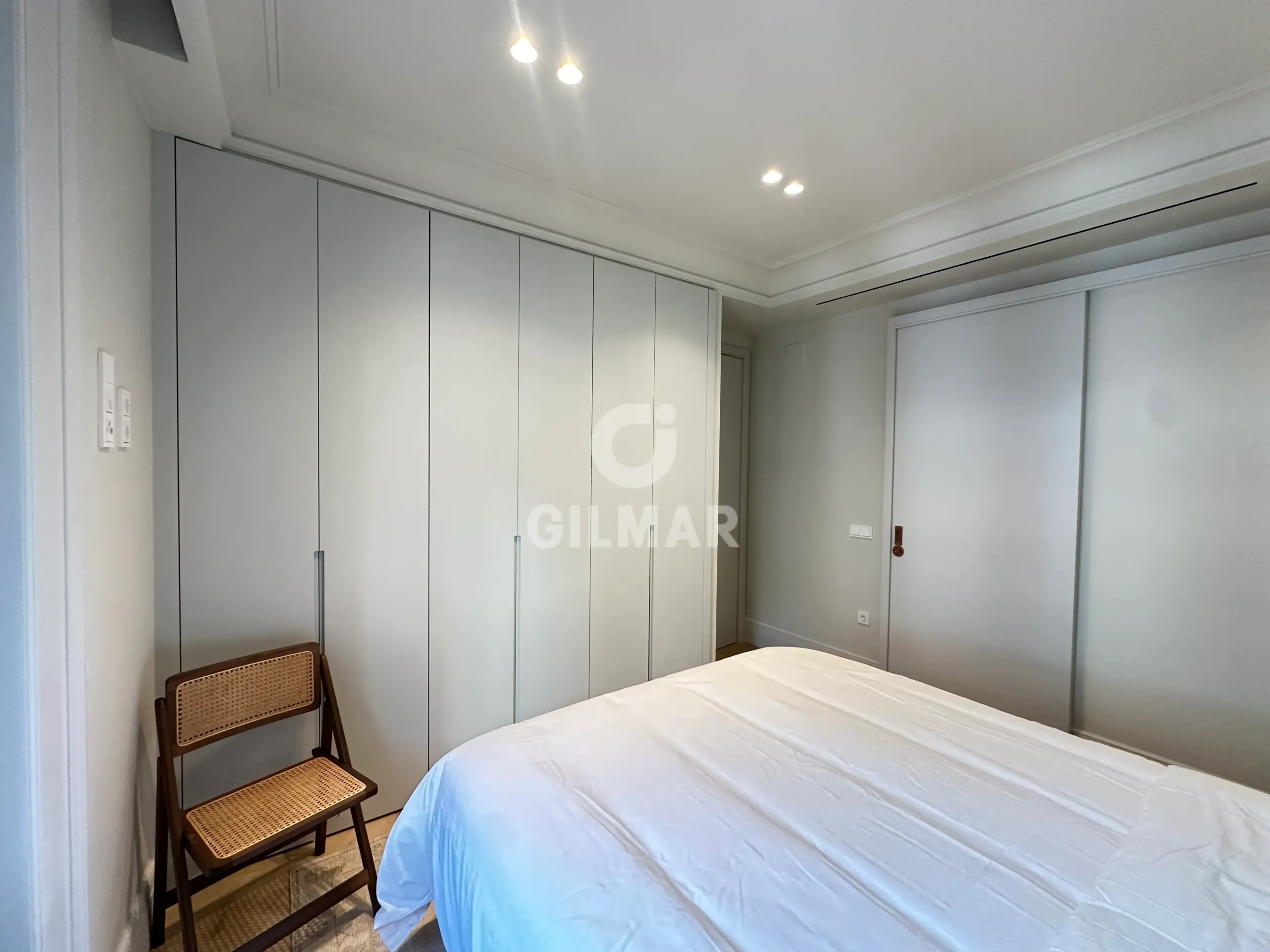 Apartment in Cortes - Madrid