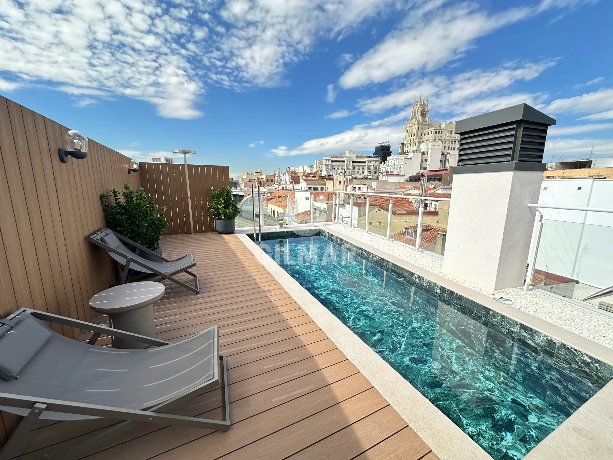 Apartment in Cortes - Madrid