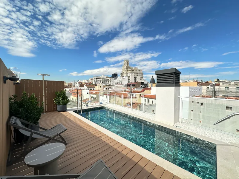 Apartment in Cortes - Madrid