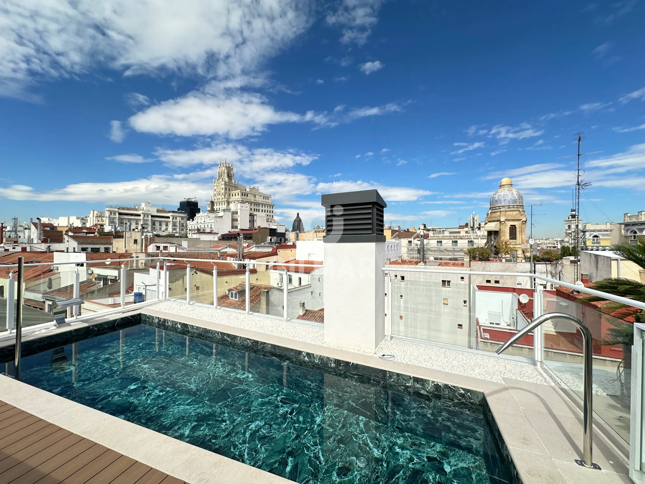 Apartment in Cortes - Madrid