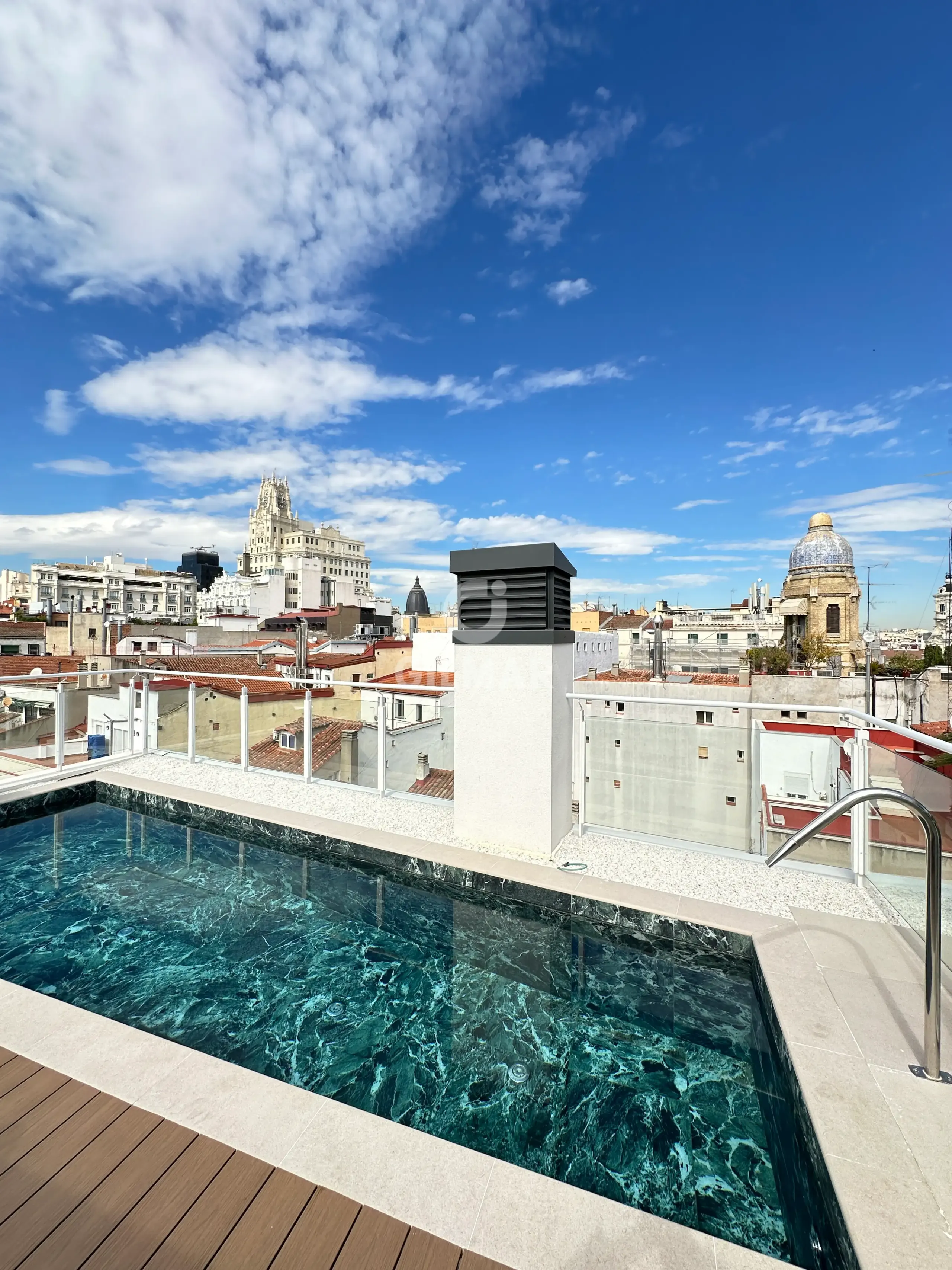 Apartment in Cortes - Madrid