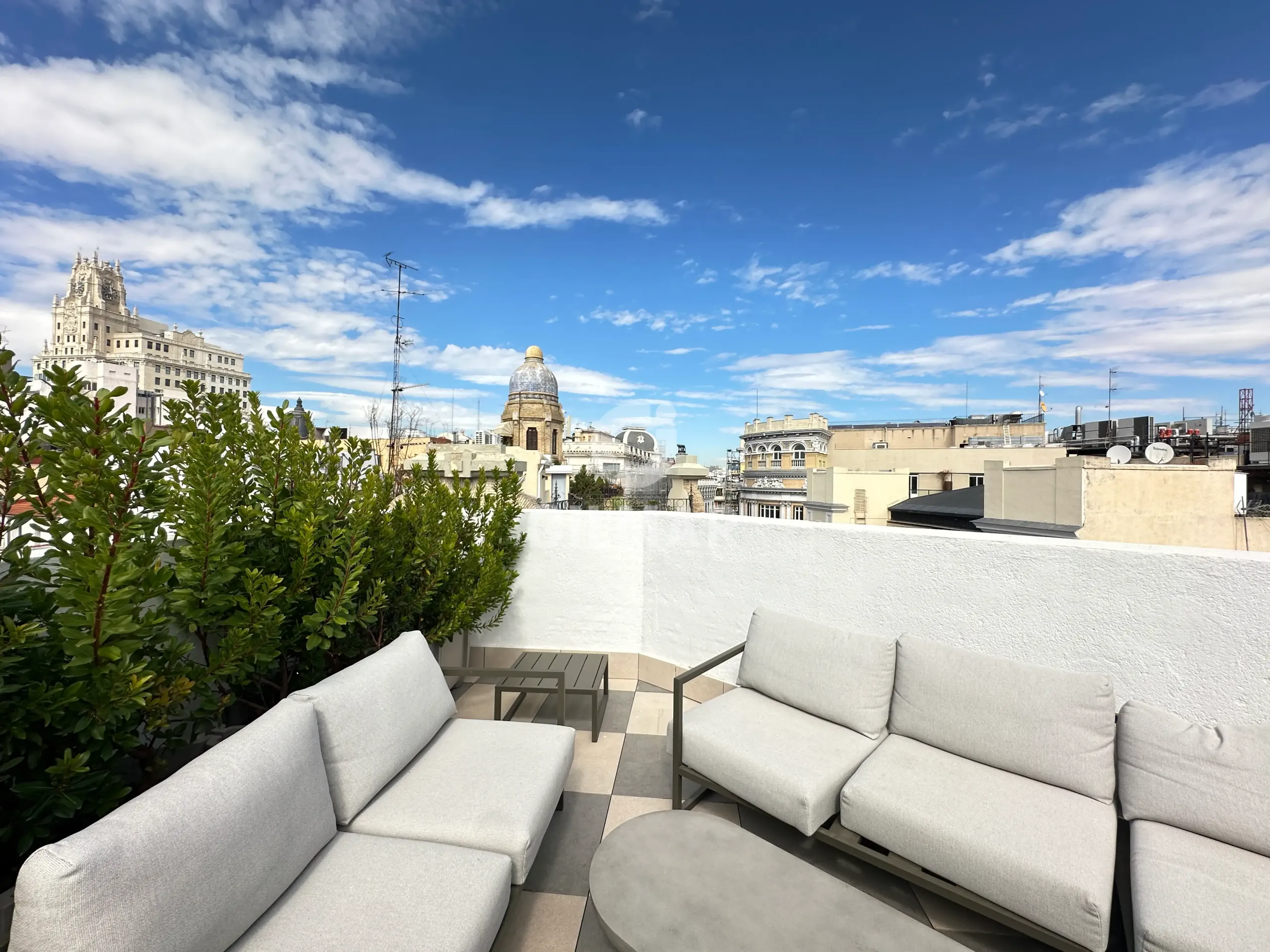 Apartment in Cortes - Madrid