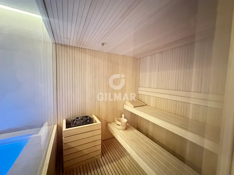 Apartment in Cortes - Madrid