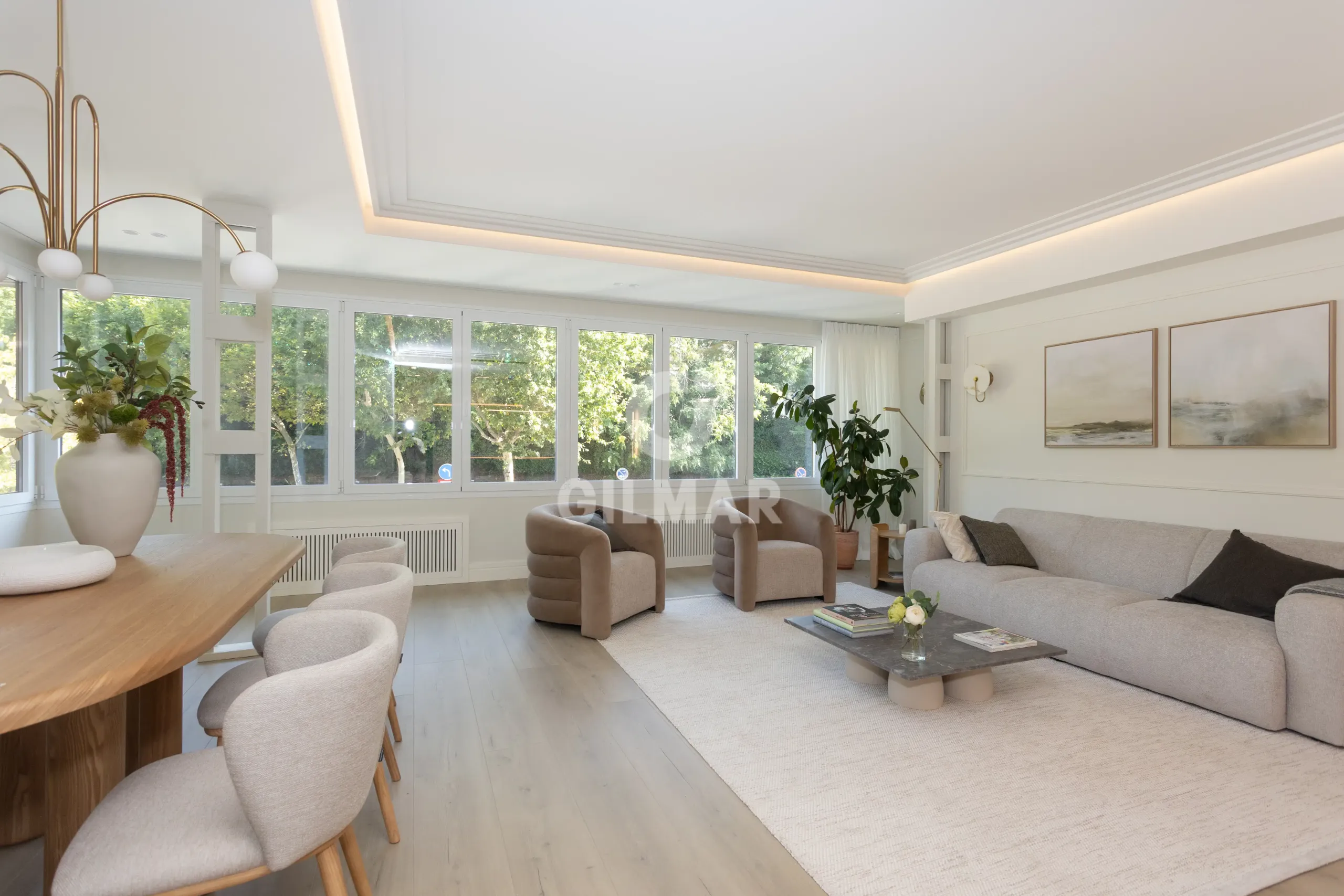 Apartment in Niño Jesús - Madrid