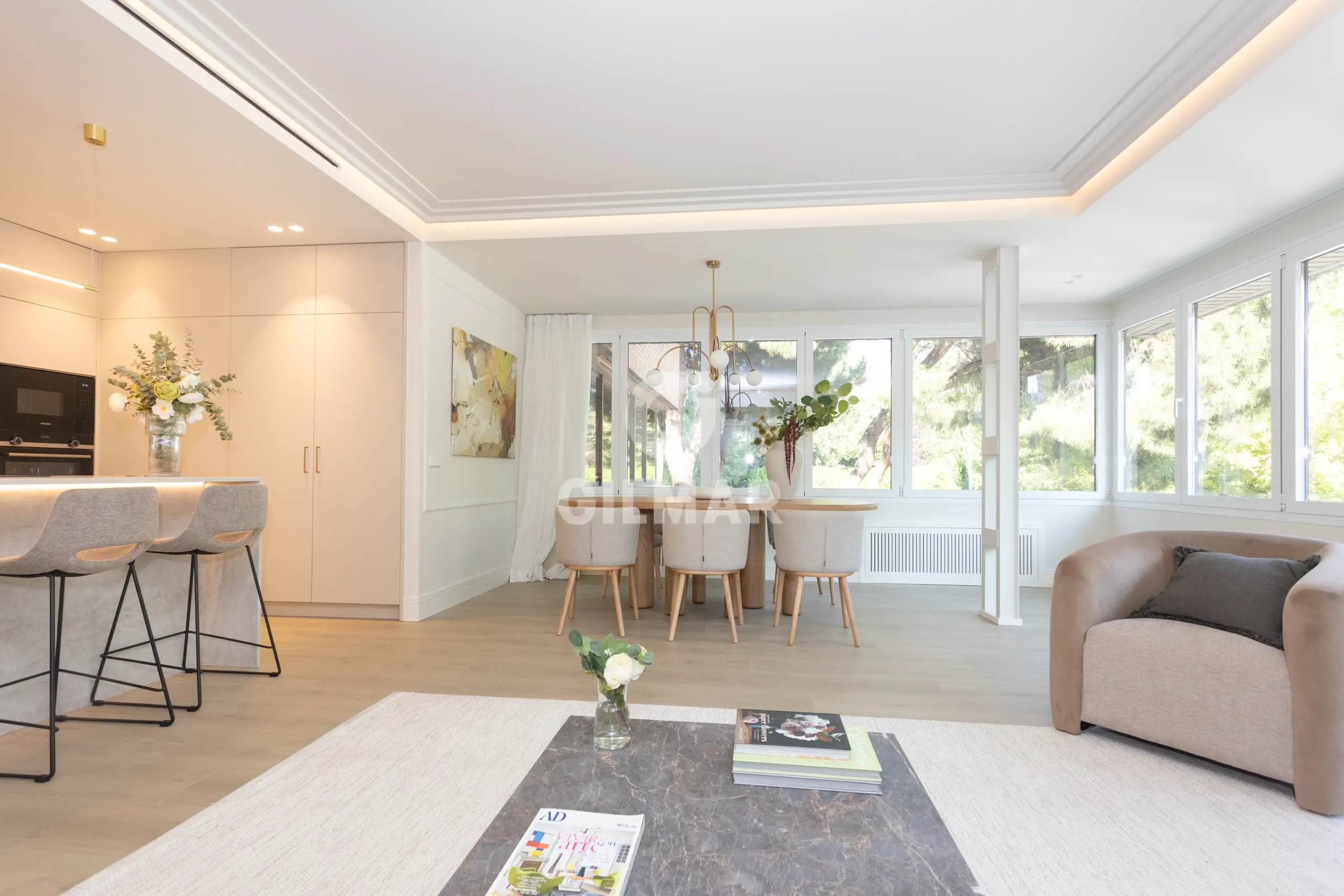 Apartment in Niño Jesús - Madrid