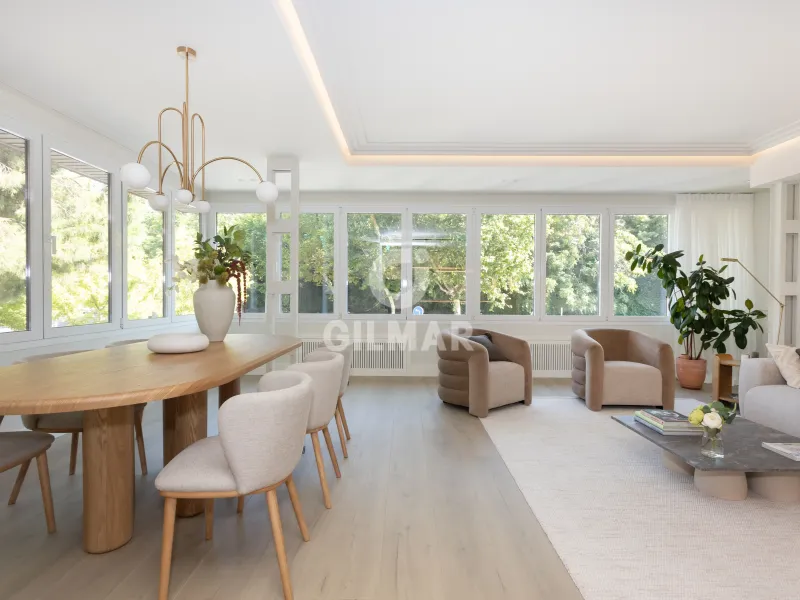 Apartment in Niño Jesús - Madrid