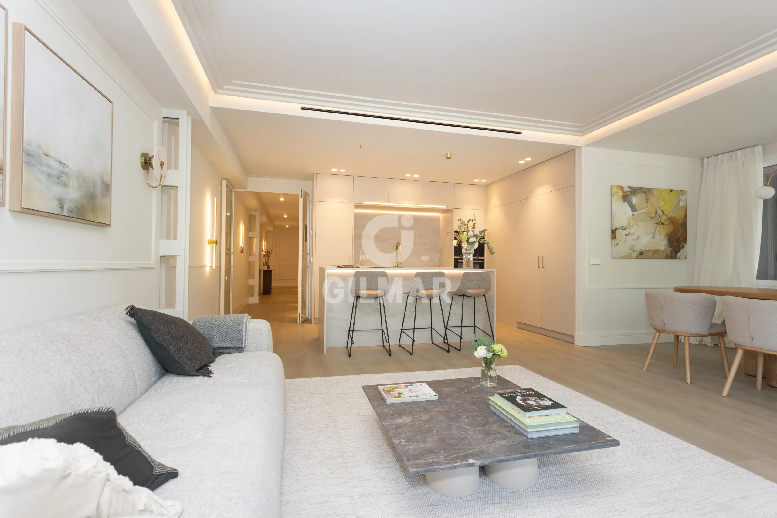 Apartment in Niño Jesús - Madrid