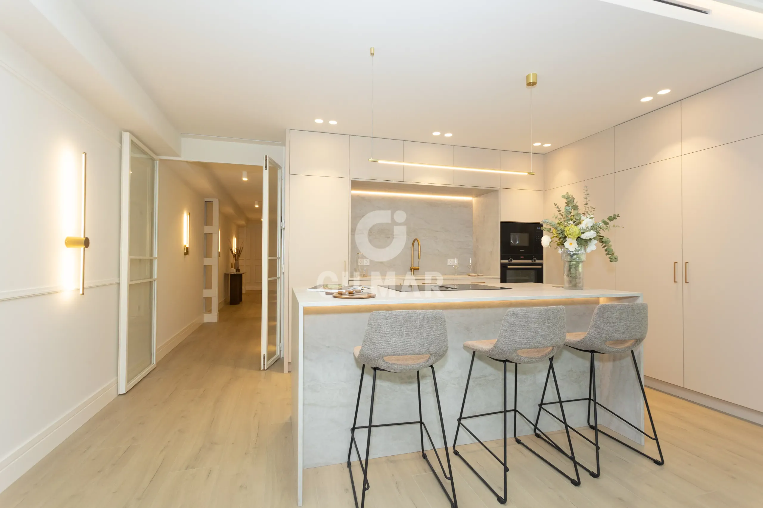 Apartment in Niño Jesús - Madrid