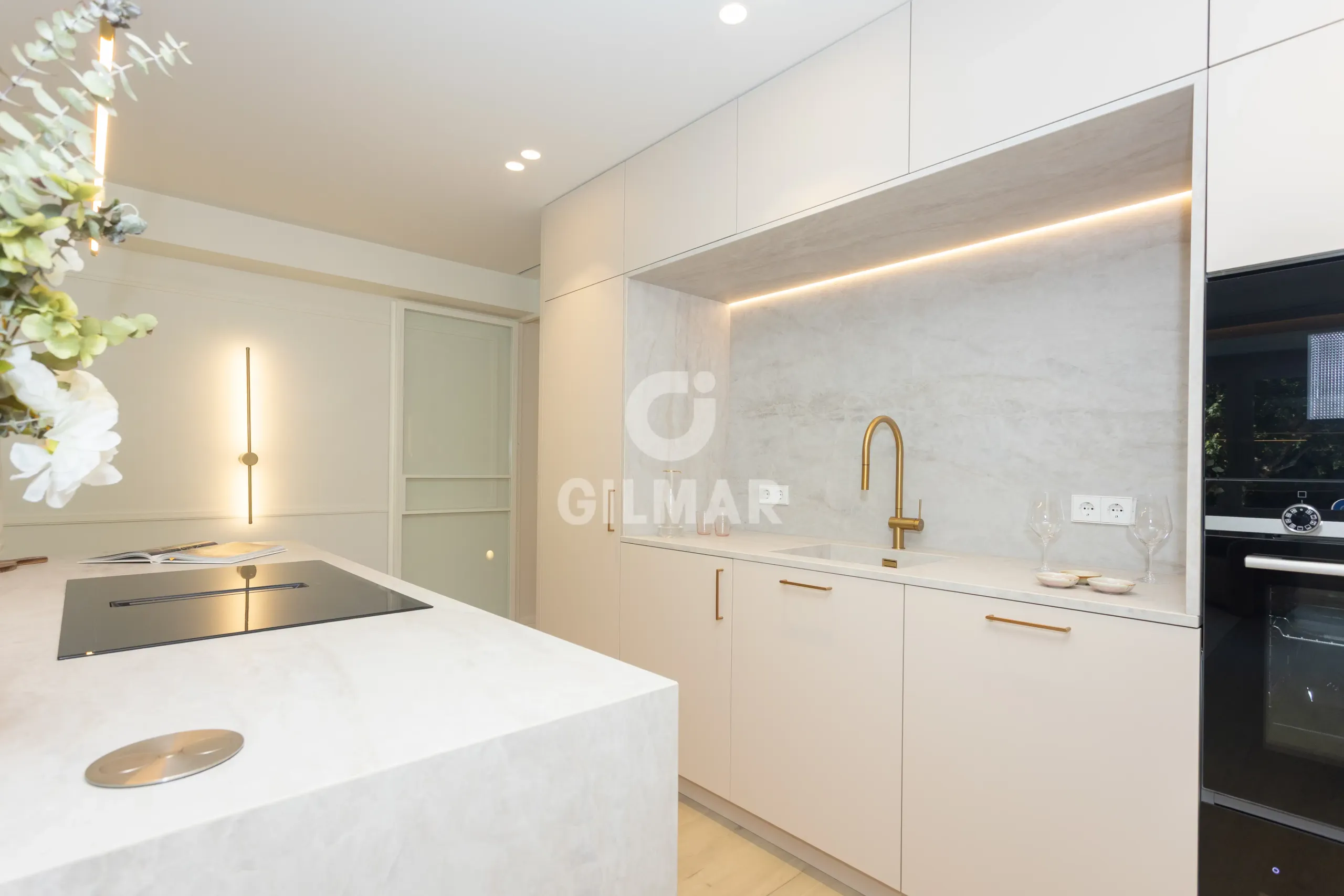 Apartment in Niño Jesús - Madrid