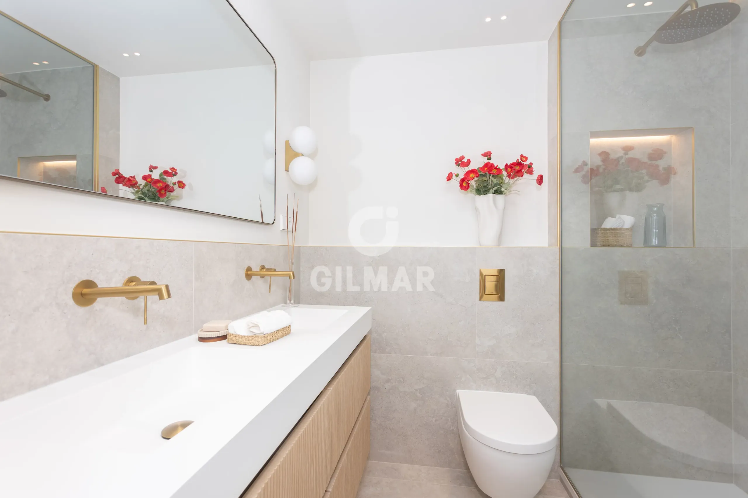 Apartment in Niño Jesús - Madrid