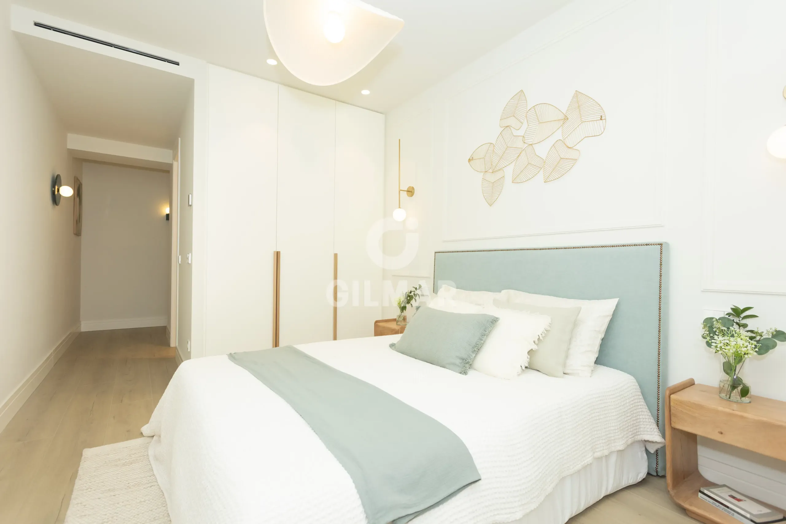 Apartment in Niño Jesús - Madrid