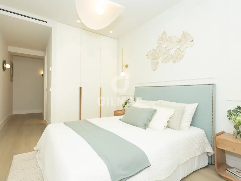 Apartment in Niño Jesús - Madrid