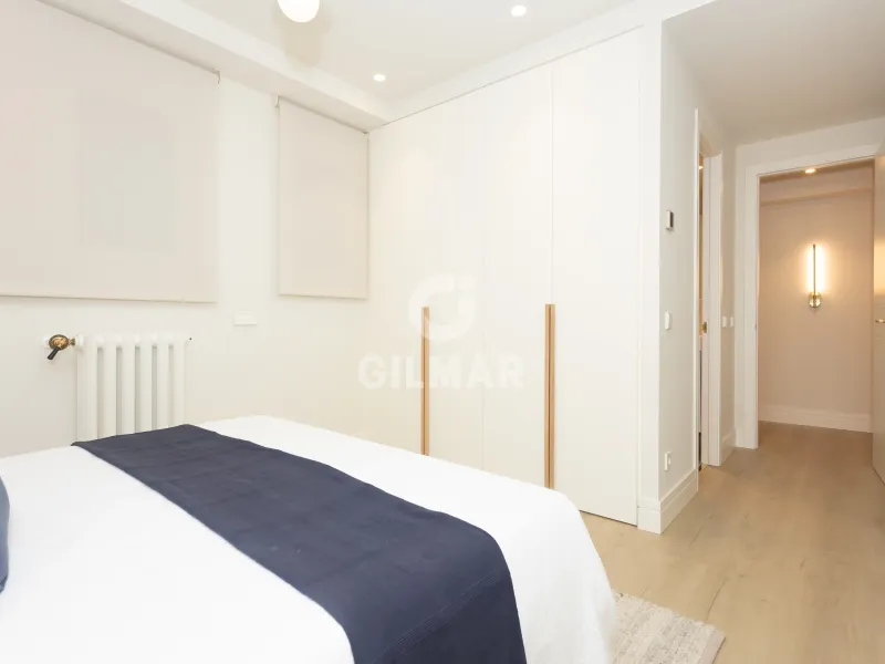 Apartment in Niño Jesús - Madrid