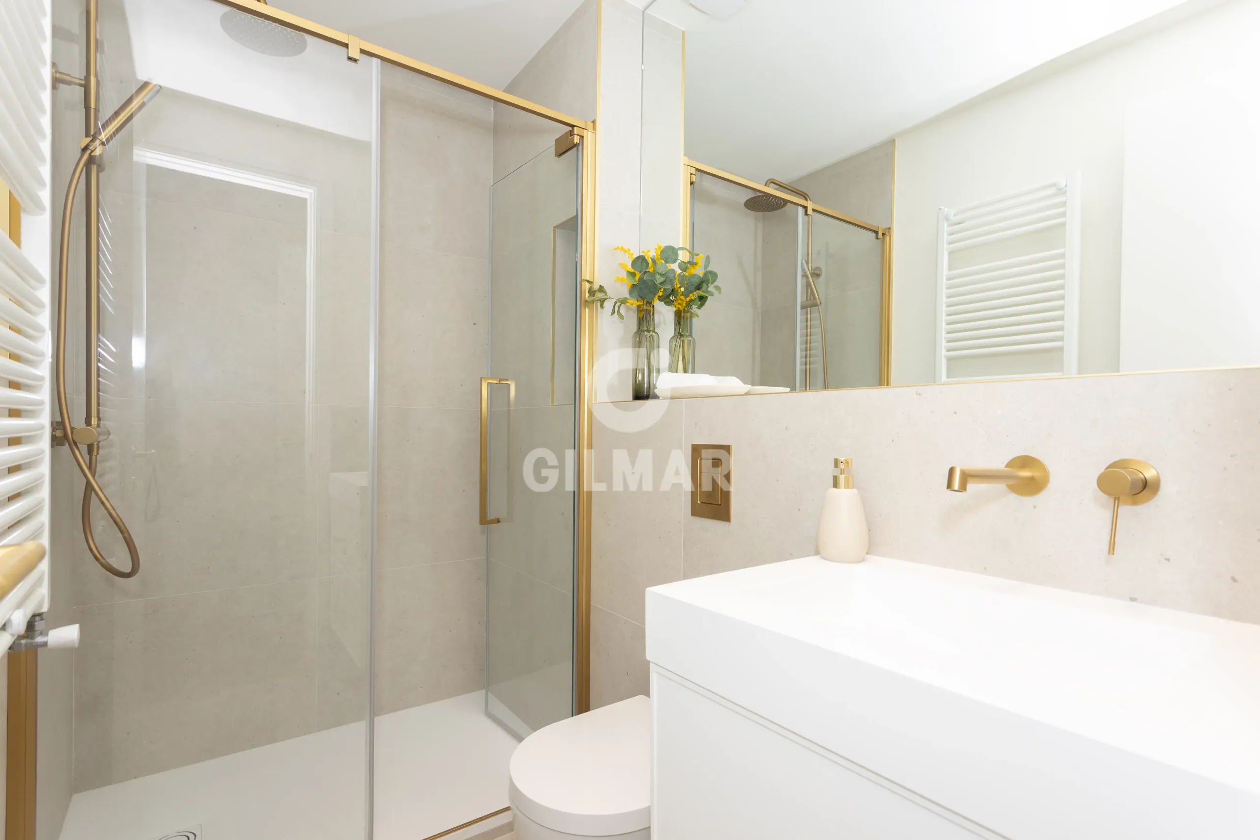 Apartment in Niño Jesús - Madrid