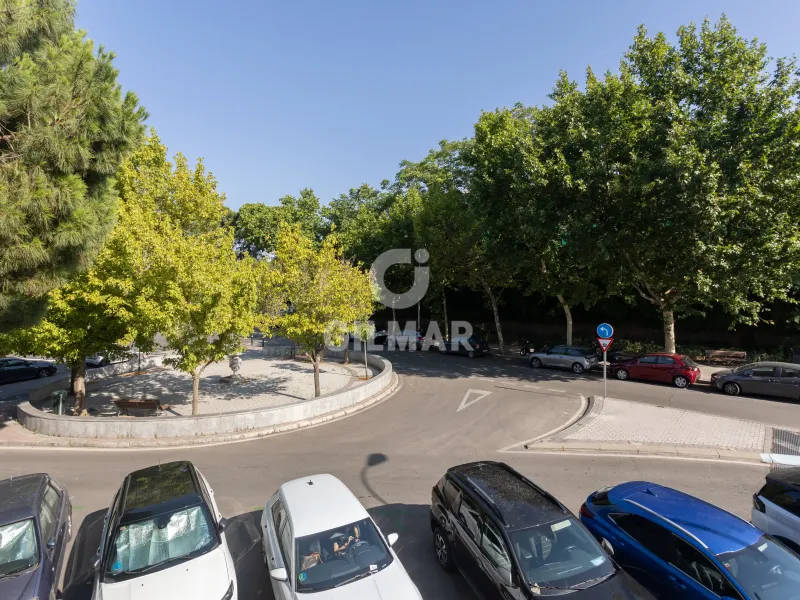 Apartment in Niño Jesús - Madrid