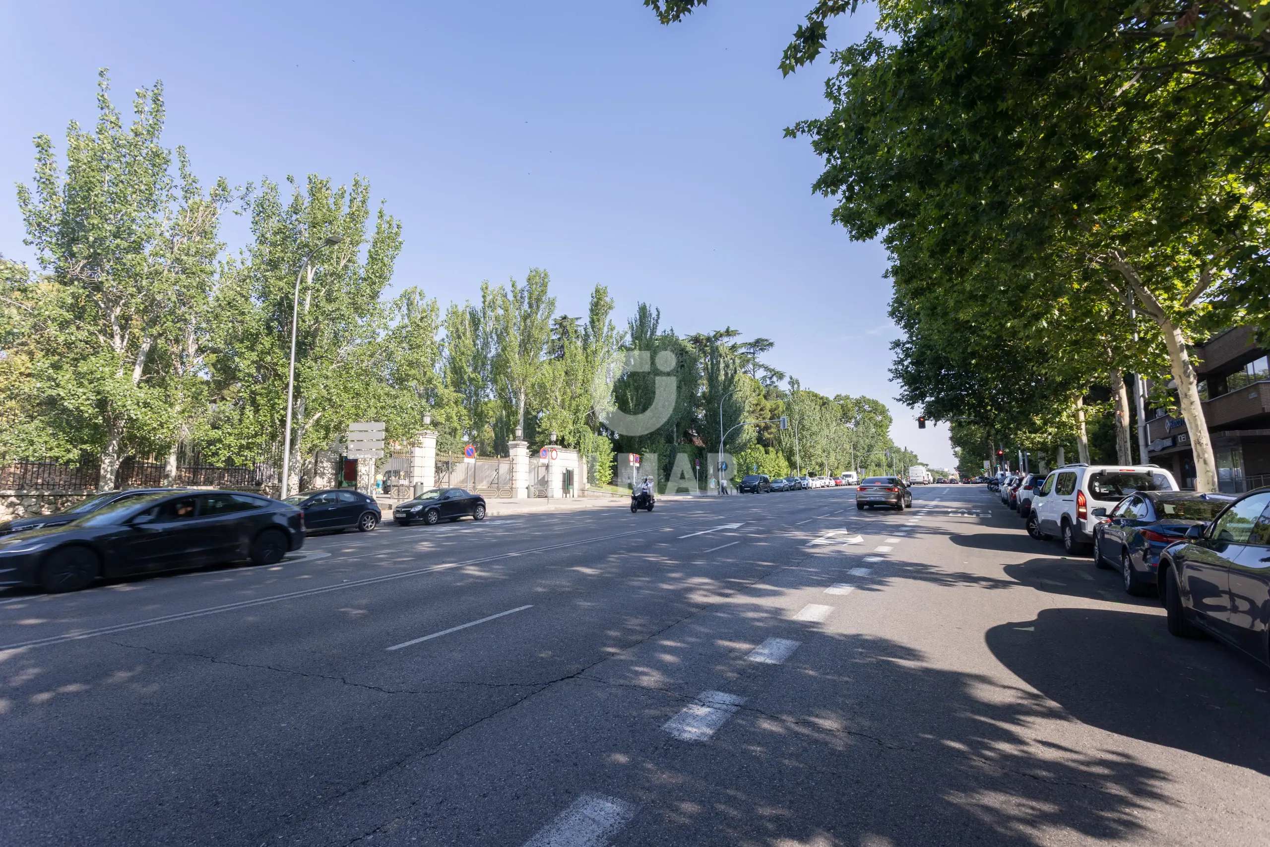 Apartment in Niño Jesús - Madrid