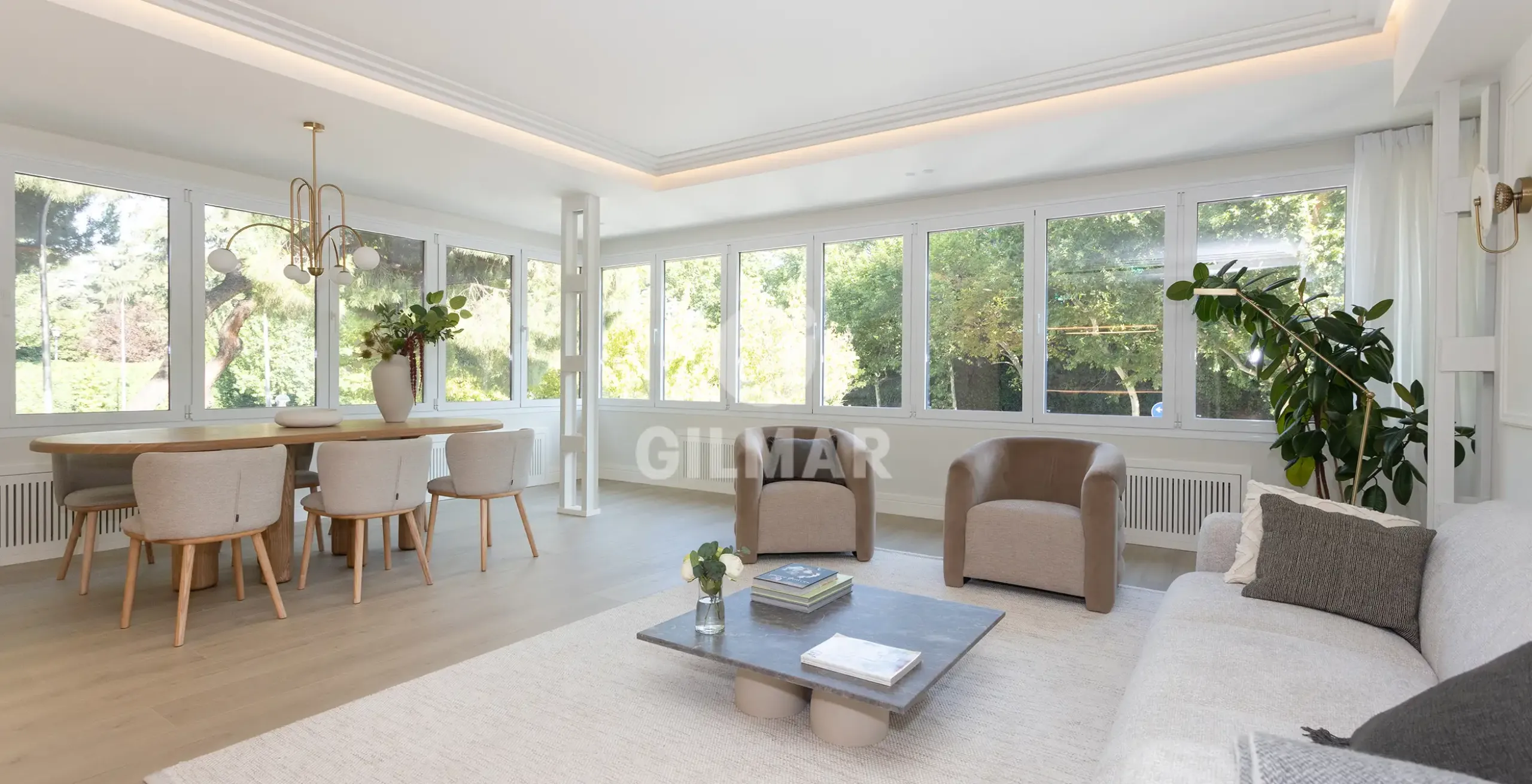 Apartment in Niño Jesús - Madrid