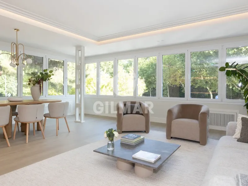 Apartment in Niño Jesús - Madrid