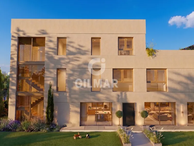Townhouse in Valdezarza - Madrid