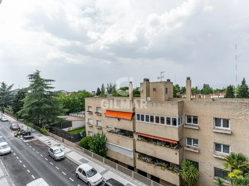 Apartment in Majadahonda - Madrid