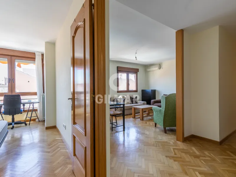 Apartment in Cuatro Caminos - Madrid