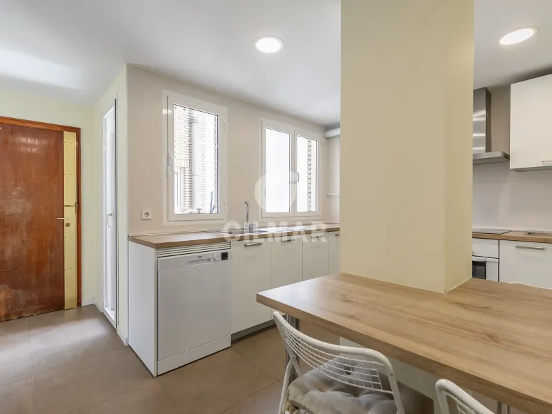 Apartment in Cuatro Caminos - Madrid