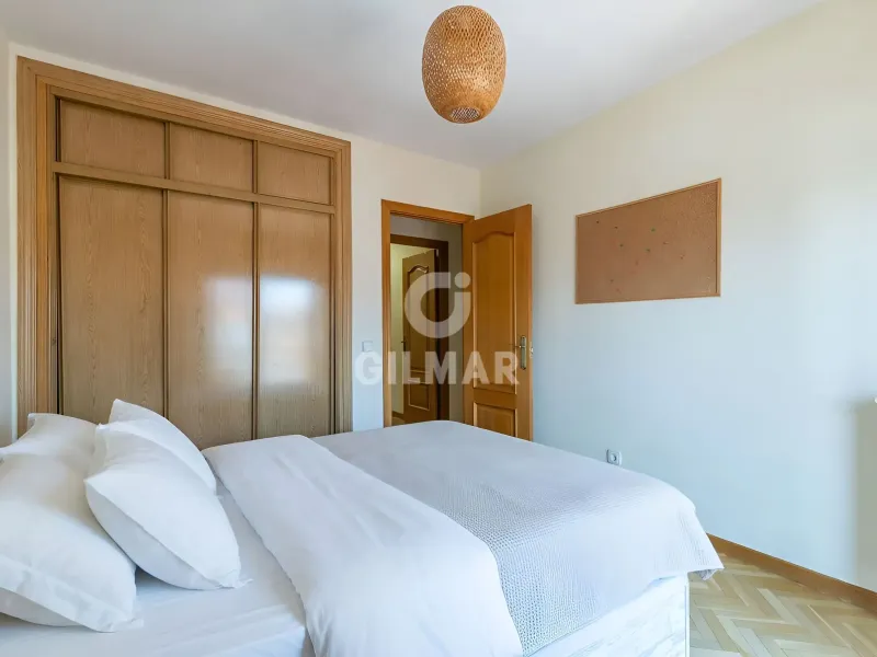 Apartment in Cuatro Caminos - Madrid