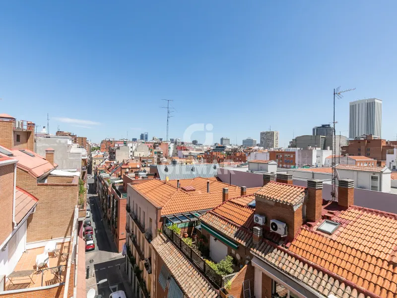 Apartment in Cuatro Caminos - Madrid