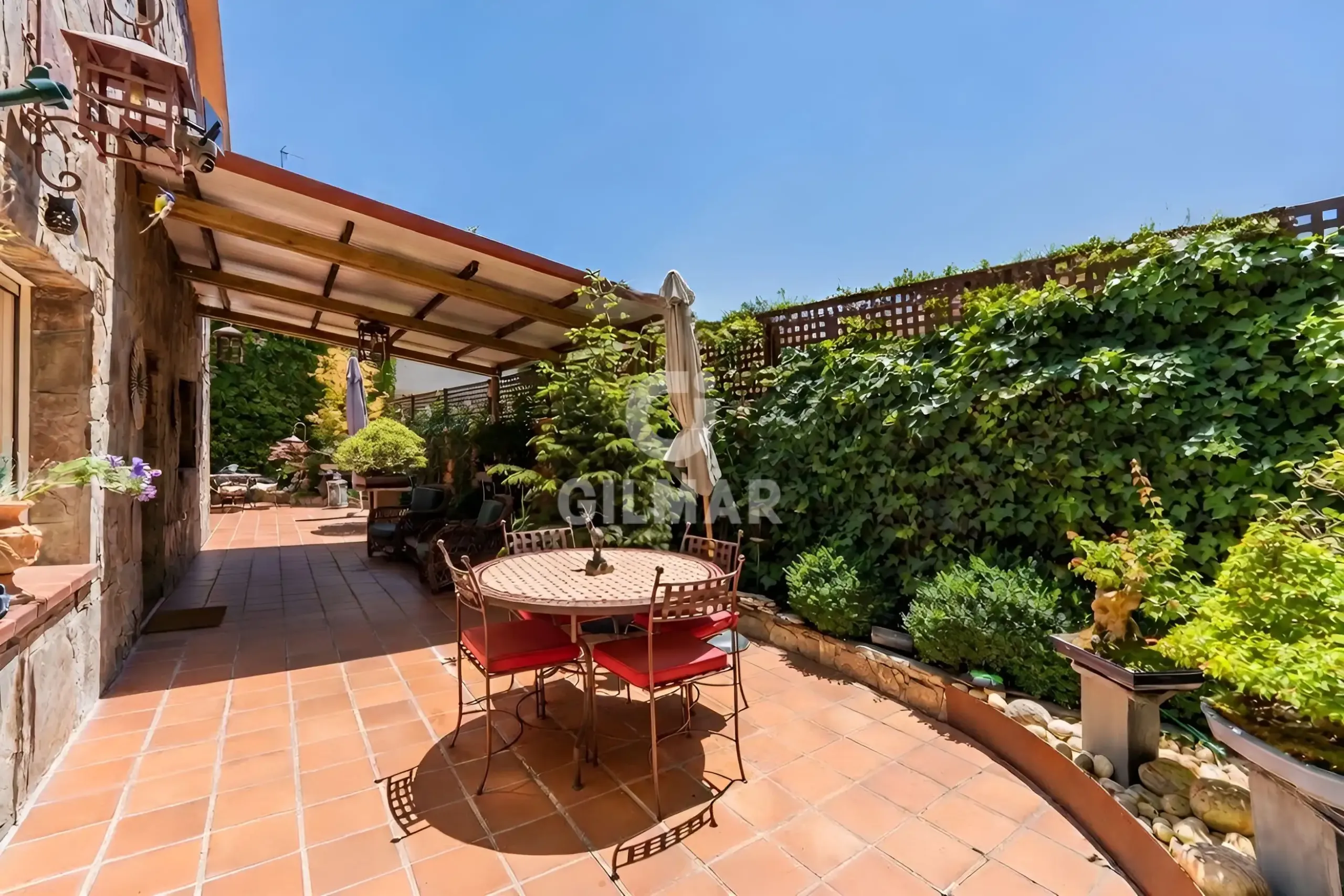 Villa in Apostol Santiago - Madrid