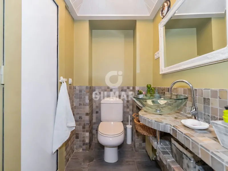 Villa in Apostol Santiago - Madrid
