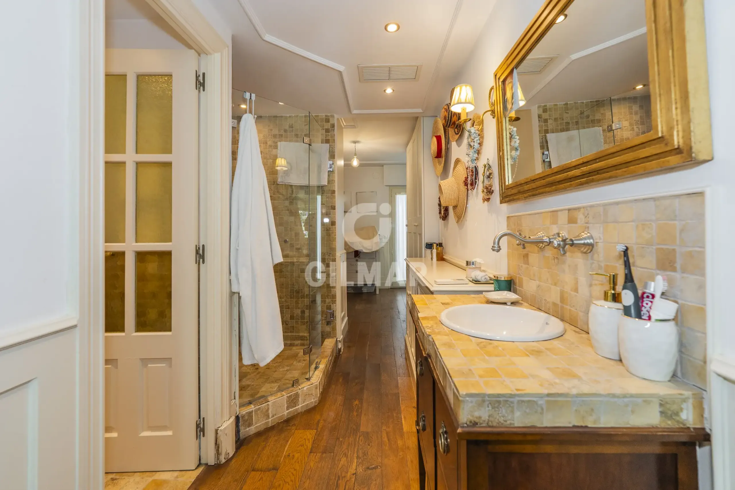 Villa in Apostol Santiago - Madrid