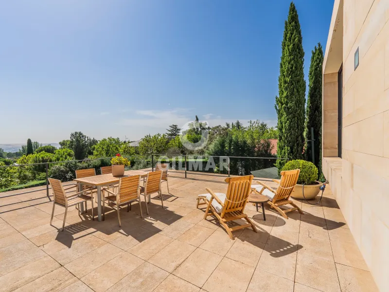 Villa in Fuente del Fresno - Madrid