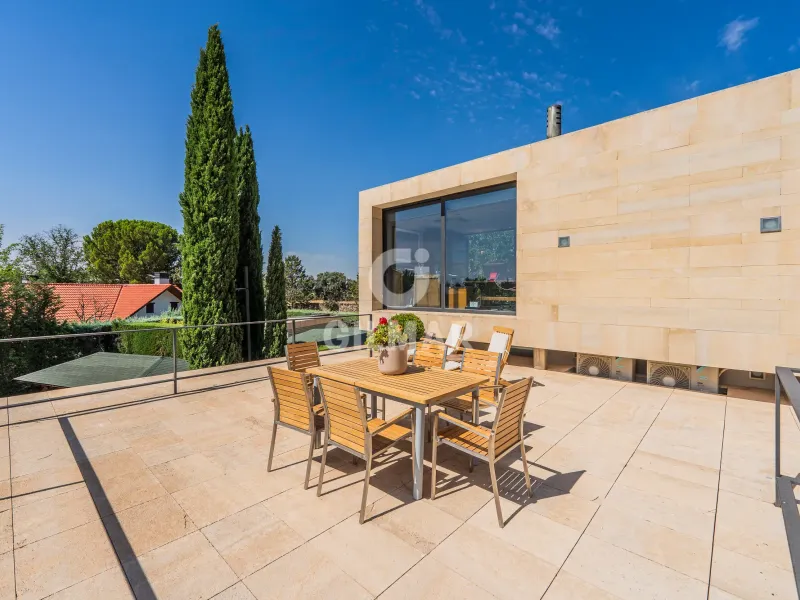 Villa in Fuente del Fresno - Madrid