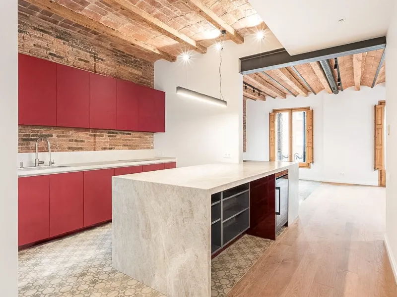 Renovated 3-Bedroom Apartment in Eixample, Barcelona